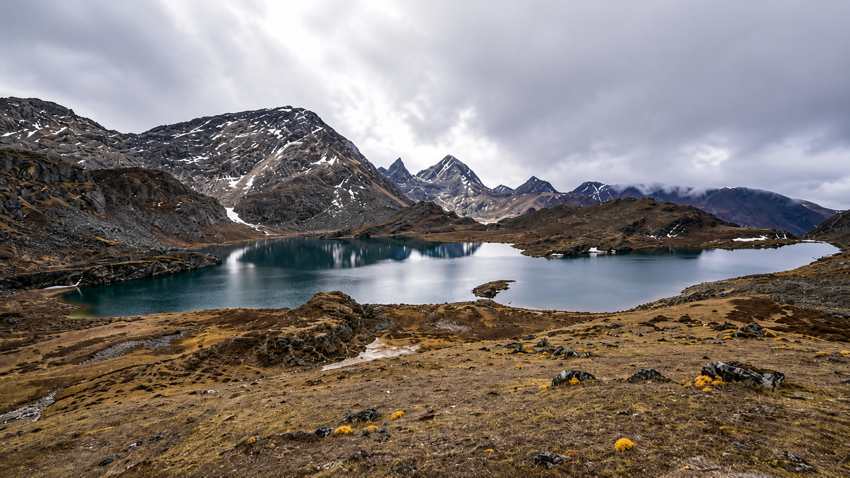 Dagala Thousand Lakes Trek